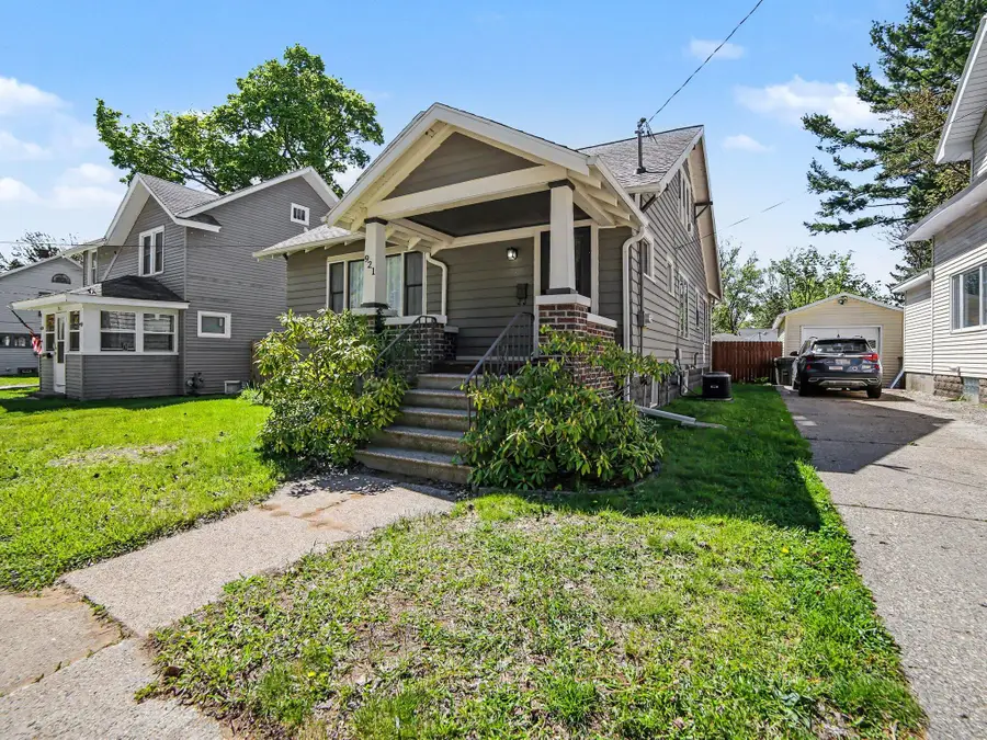 921 Ireland Avenue, Muskegon, MI 49441 - #3