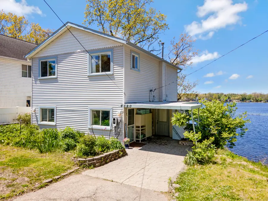 6590 Academy Drive, Brighton, MI 48116 - #2