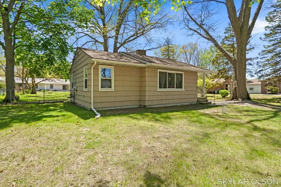 1081 Vick Road, Norton Shores, MI 49441 - #3