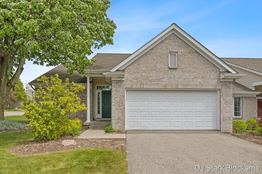 2038 Palmerton Court Ne, Grand Rapids, MI 49505 - #3