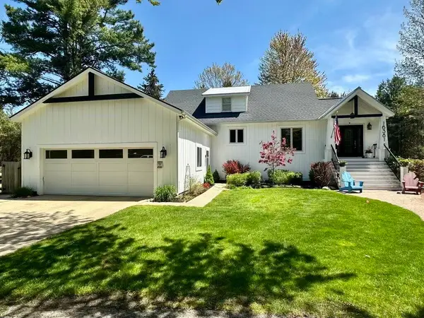 16381 Greenly Street, Holland, MI 49424