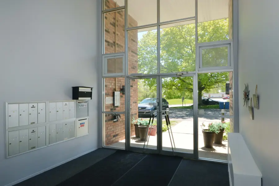 616 Lynn Avenue #23, Kalamazoo, MI 49008 - #3