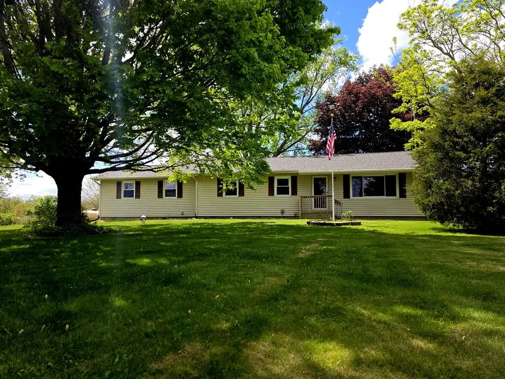 512 Athens Road, Sherwood, MI 49089 - #1