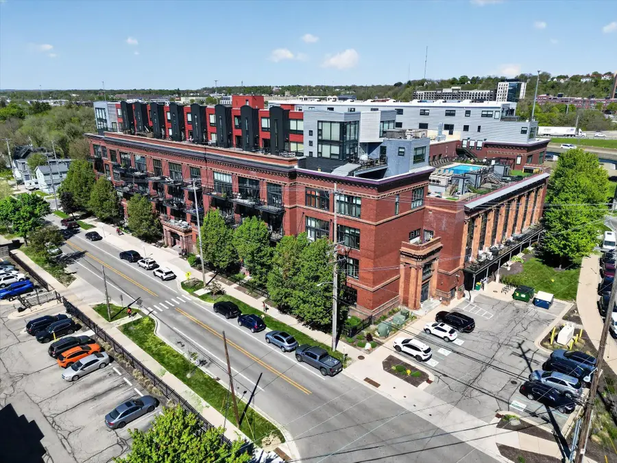 600 Broadway Avenue Nw #211, Grand Rapids, MI 49504 - #3
