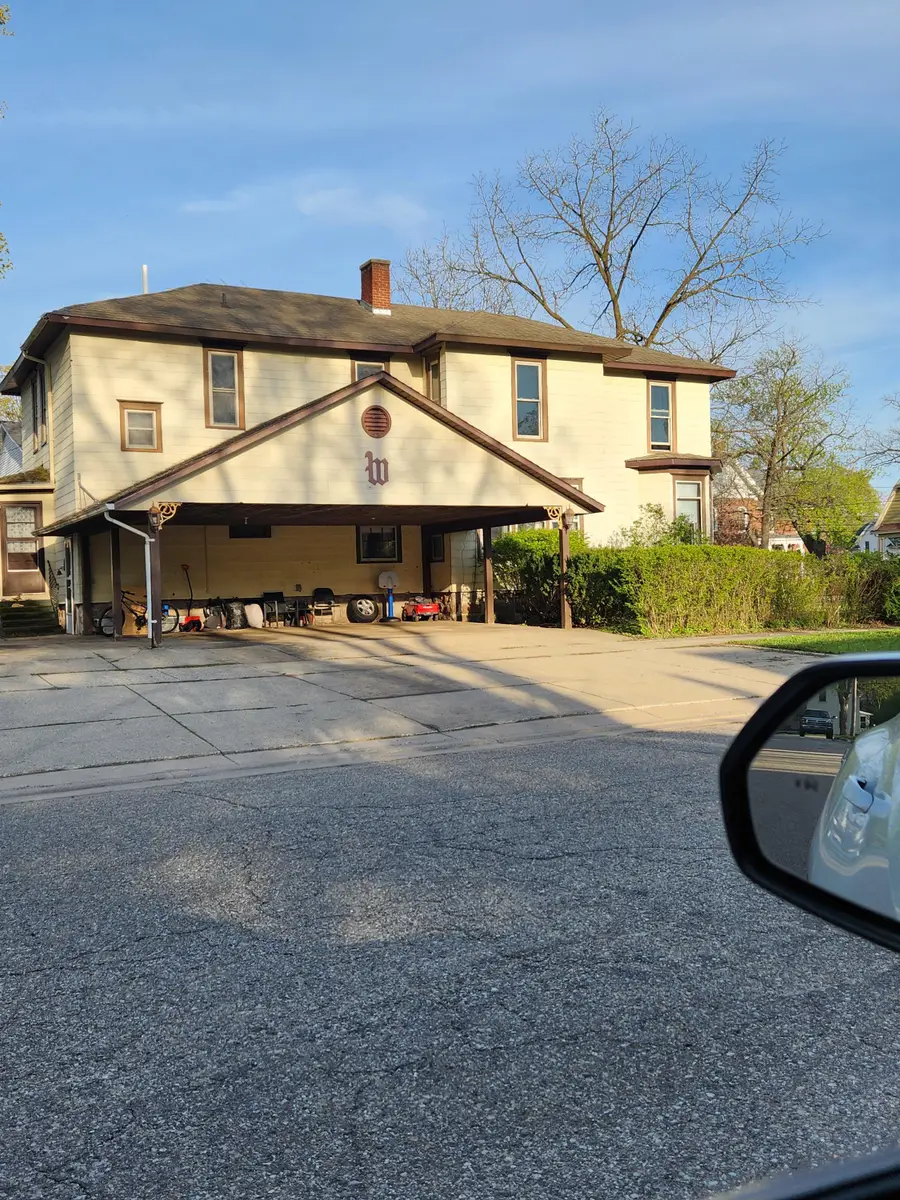 403 Maple Street, Big Rapids, MI 49307 - #2