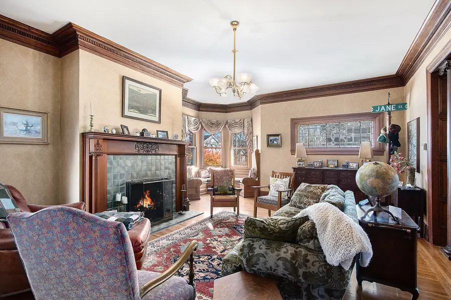 208 W Prospect Street, Marshall, MI 49068 - #3