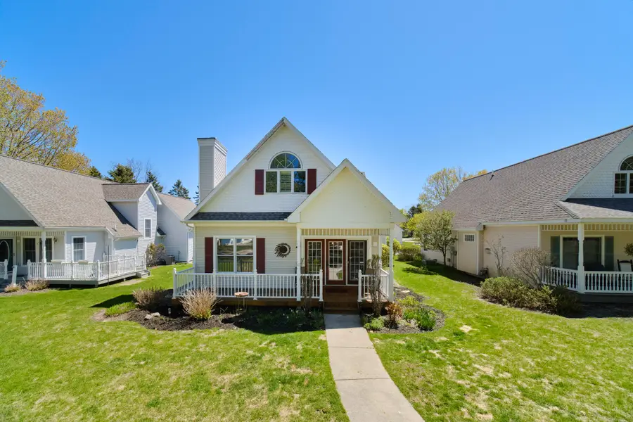 10 Cottage Lane, Manistee, MI 49660 - #2