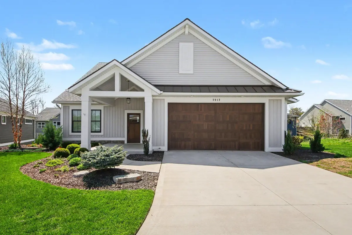 7912 Whistle Creek Court Sw, Byron Center, MI 49315 - #1