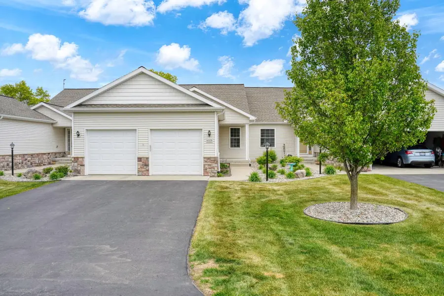 4015 Eastbridge Circle, Stockbridge, MI 49285 - #3