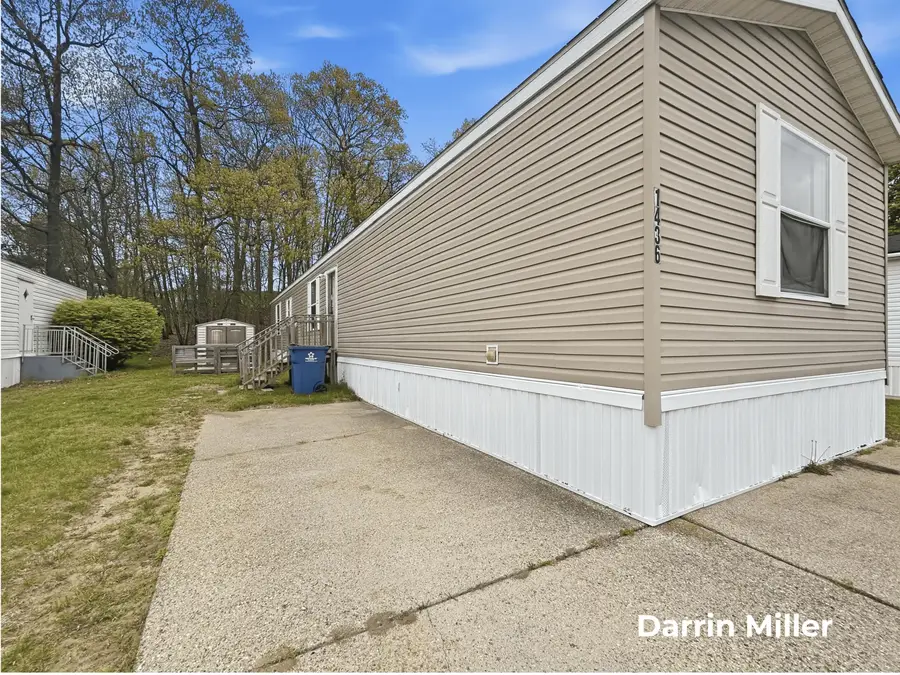 1436 Sarnia Street, Norton Shores, MI 49444 - #2