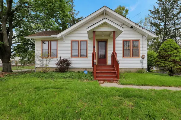 4308 Pleasant Grove Road, Lansing, MI 48910