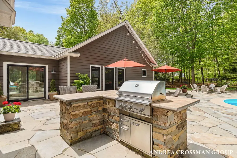 2338 Lakeshore Drive, Fennville, MI 49408 - #3