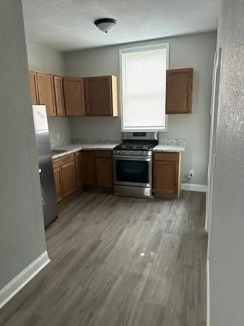 911 N Clinton Street, Albion, MI 49224 - #3