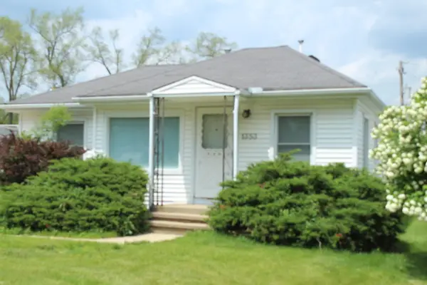 1353 Davis Street, Ypsilanti, MI 48198