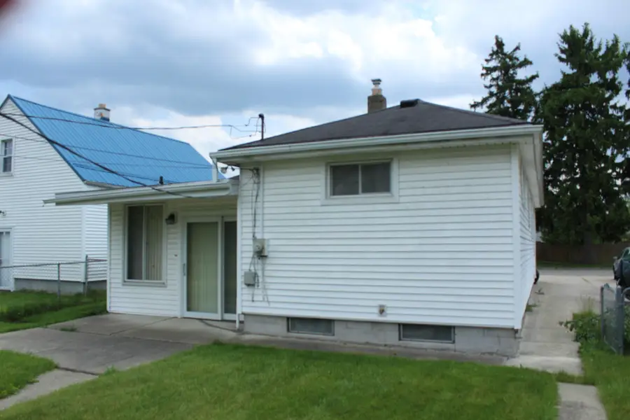 1353 Davis Street, Ypsilanti, MI 48198 - #2