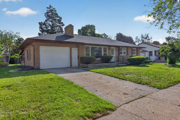 2136 Bruce Avenue, Lansing, MI 48915
