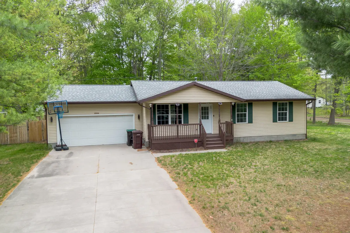 2908 Genesee Avenue, Muskegon, MI 49442 - #1