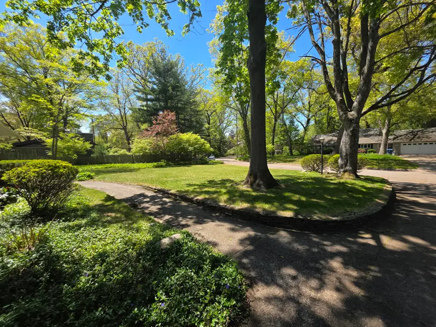 4029 Lakeside Drive, Kalamazoo, MI 49008 - #2