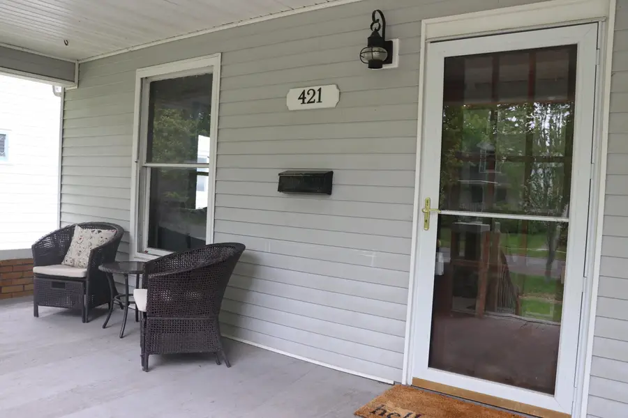 421 E 6th Street, Monroe, MI 48161 - #3