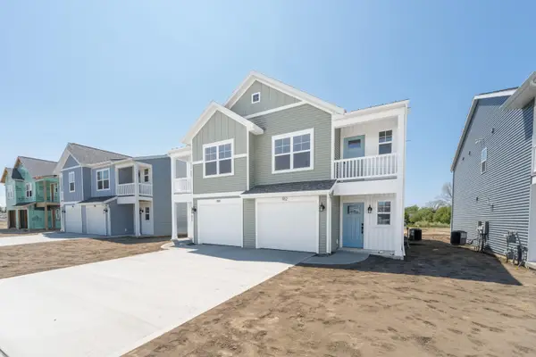 912 Indiana Avenue #13, South Haven, MI 49090