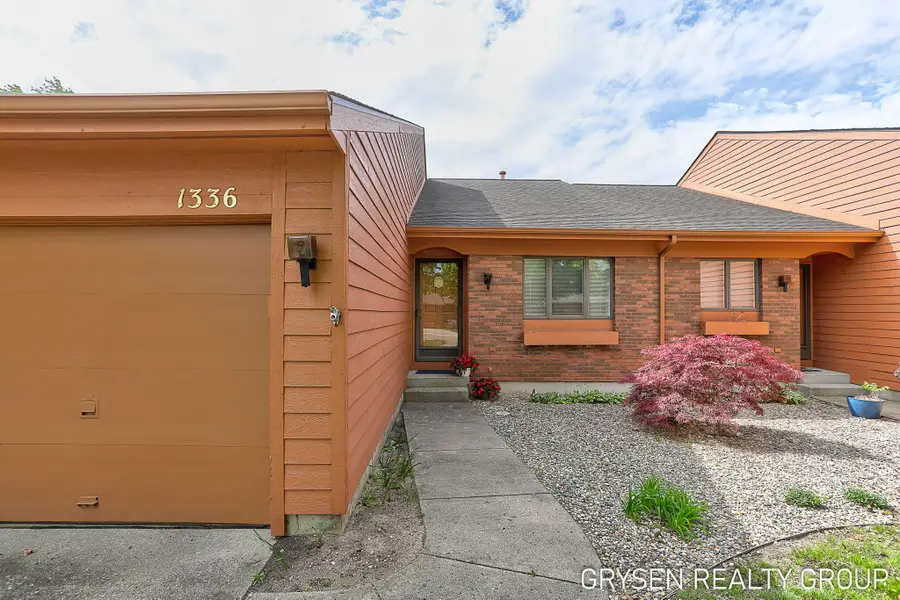 1336 Bent Tree Drive, Hudsonville, MI 49426 - #2
