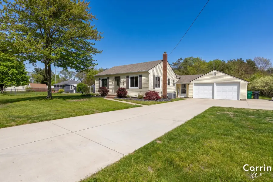 3708 Benjamin Avenue Ne, Grand Rapids, MI 49525 - #2