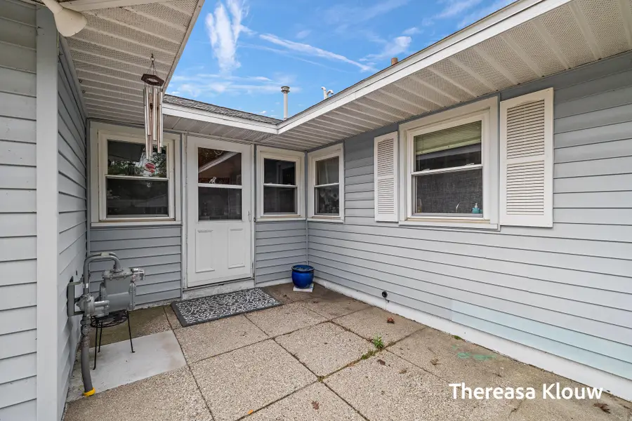 710 Quarterline Road, Muskegon, MI 49442 - #2