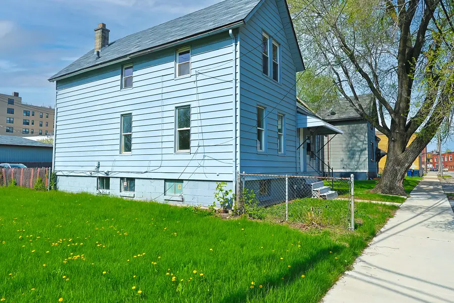28 E Henry Street, River Rouge, MI 48218 - #2
