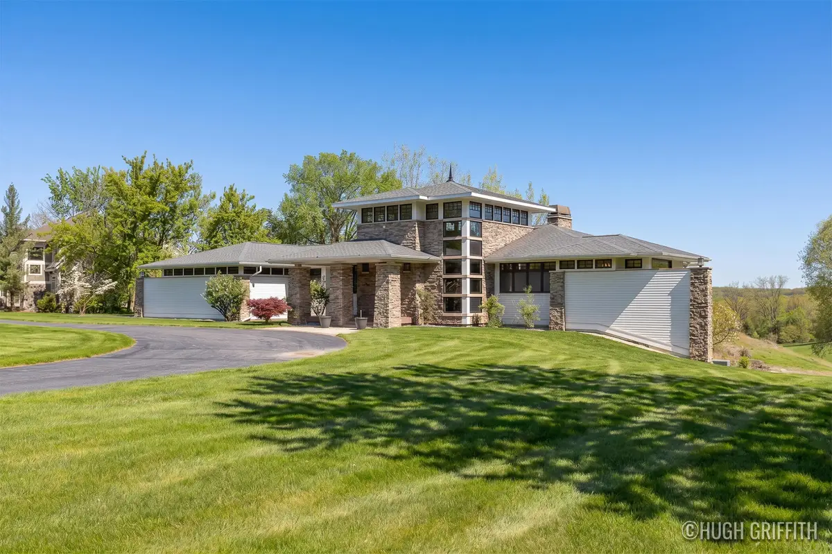 899 Skyevale Ne, Ada, MI 49301 - #1