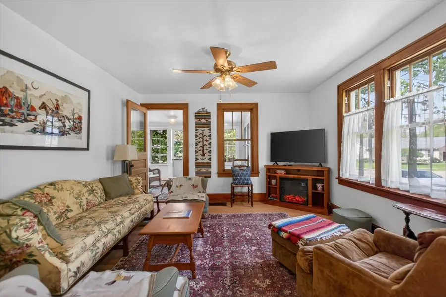 1007 W Detroit Street, New Buffalo, MI 49117 - #3