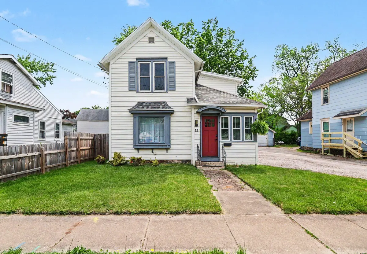 42 Mckinley Avenue N, Battle Creek, MI 49017 - #1