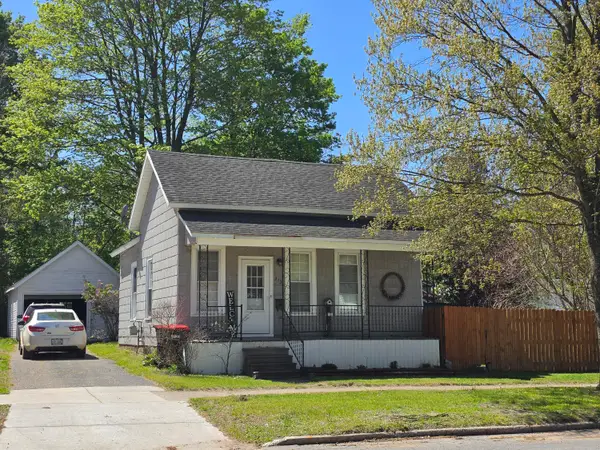 213 S Higbee Street, Reed City, MI 49677