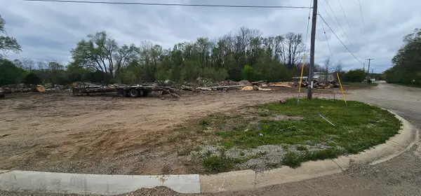 S Michigan Avenue #19-sheridan twp, Albion, MI 49224