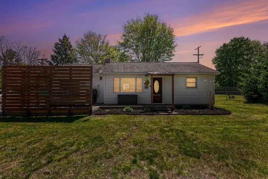 6383 Cline Road, Fruitport, MI 49415 - #3