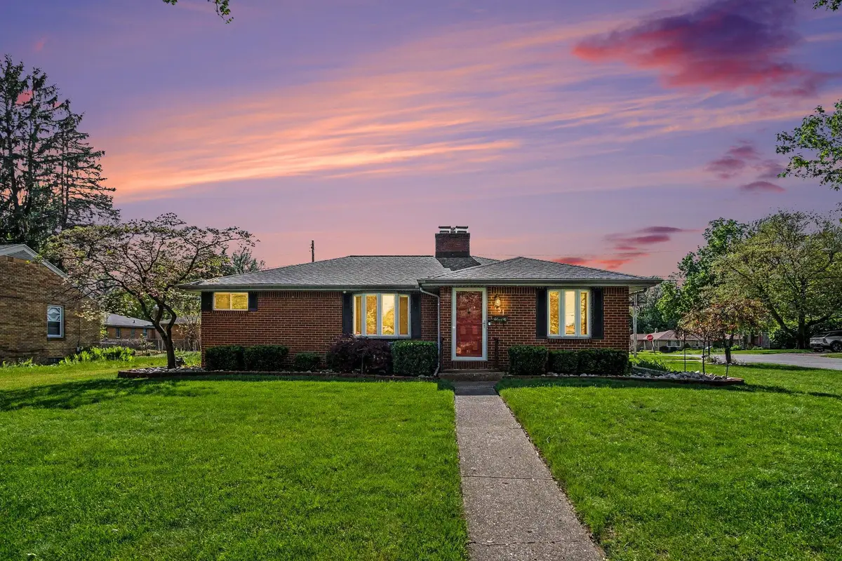 751 Larkspur Avenue Nw, Grand Rapids, MI 49504 - #1