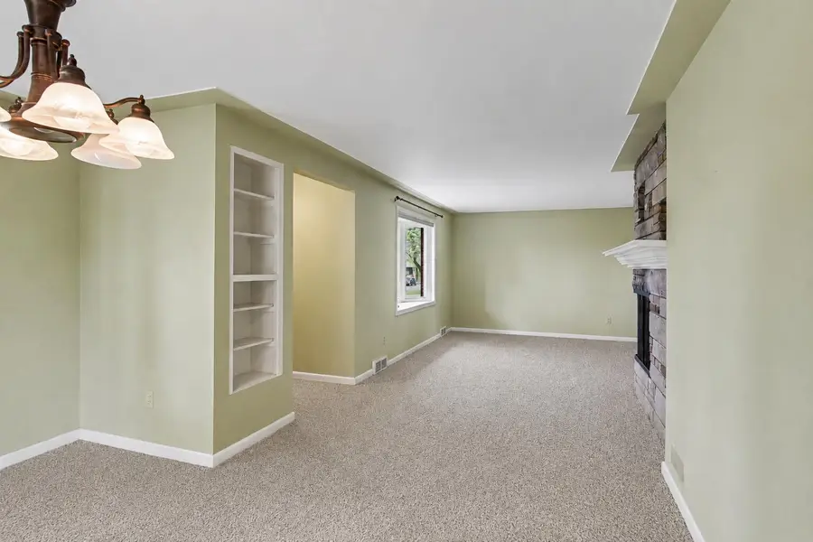 751 Larkspur Avenue Nw, Grand Rapids, MI 49504 - #3