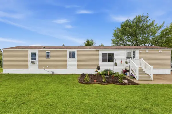 4446 Jardin Drive Nw, Walker, MI 49534