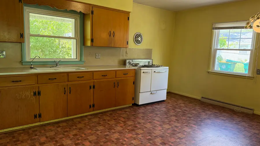140 S Mansfield Street, Ypsilanti, MI 48197 - #2