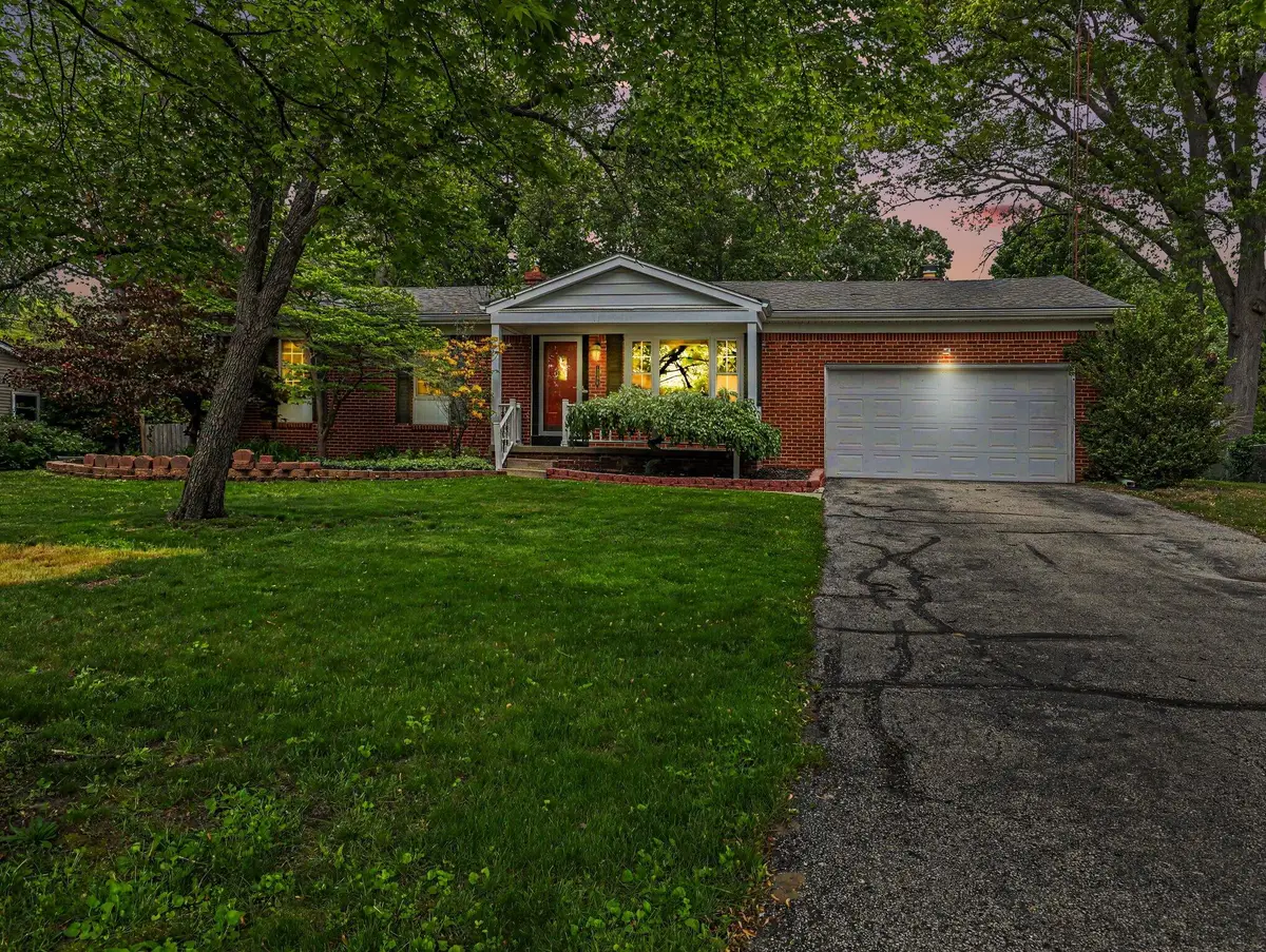 1184 Oakmont Drive, Temperance, MI 48182 - #1