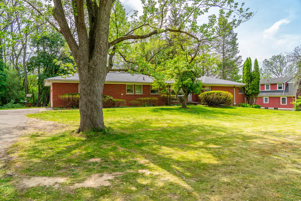 33277 W 11 Mile Road, Farmington, MI 48336 - #1