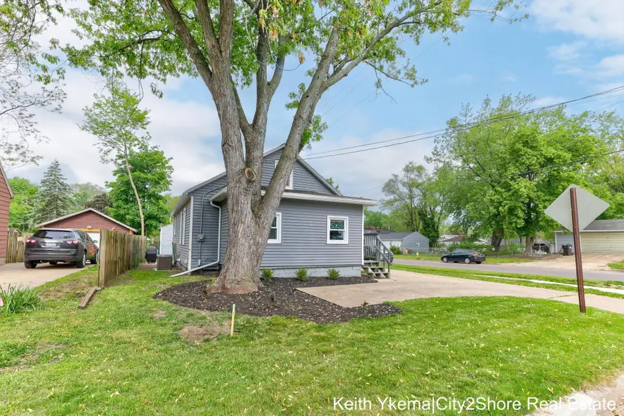 2603 Noel Avenue Sw, Wyoming, MI 49509 - #2