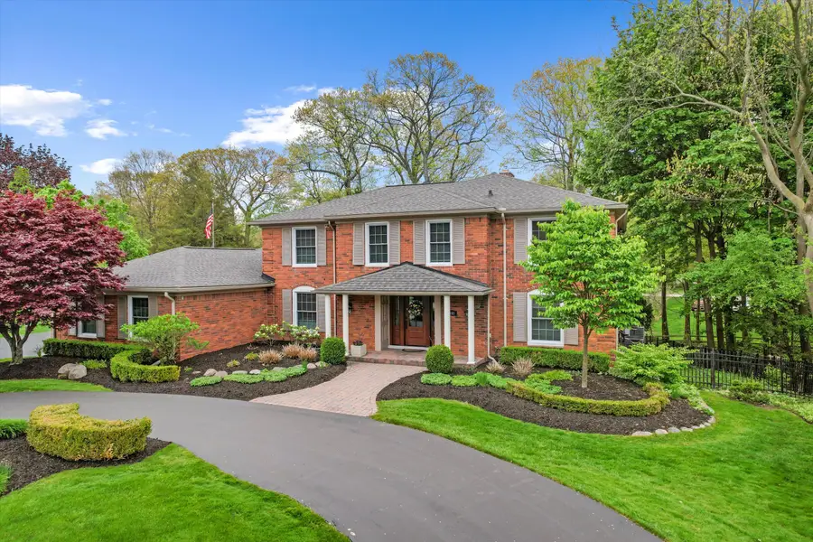 2595 Fox Chase Drive, Troy, MI 48098 - #2
