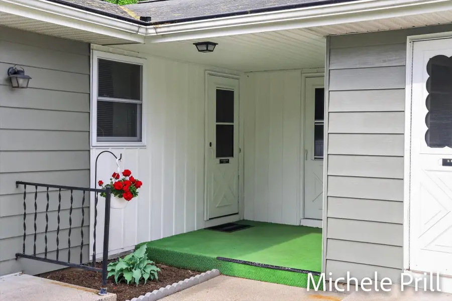 5160 Southglow Court Se, Grand Rapids, MI 49508 - #3