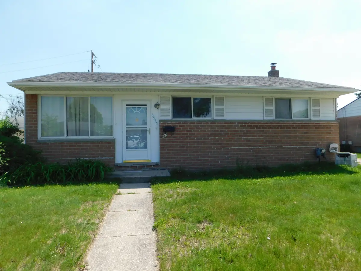 6936 Moccasin Street, Westland, MI 48185 - #1
