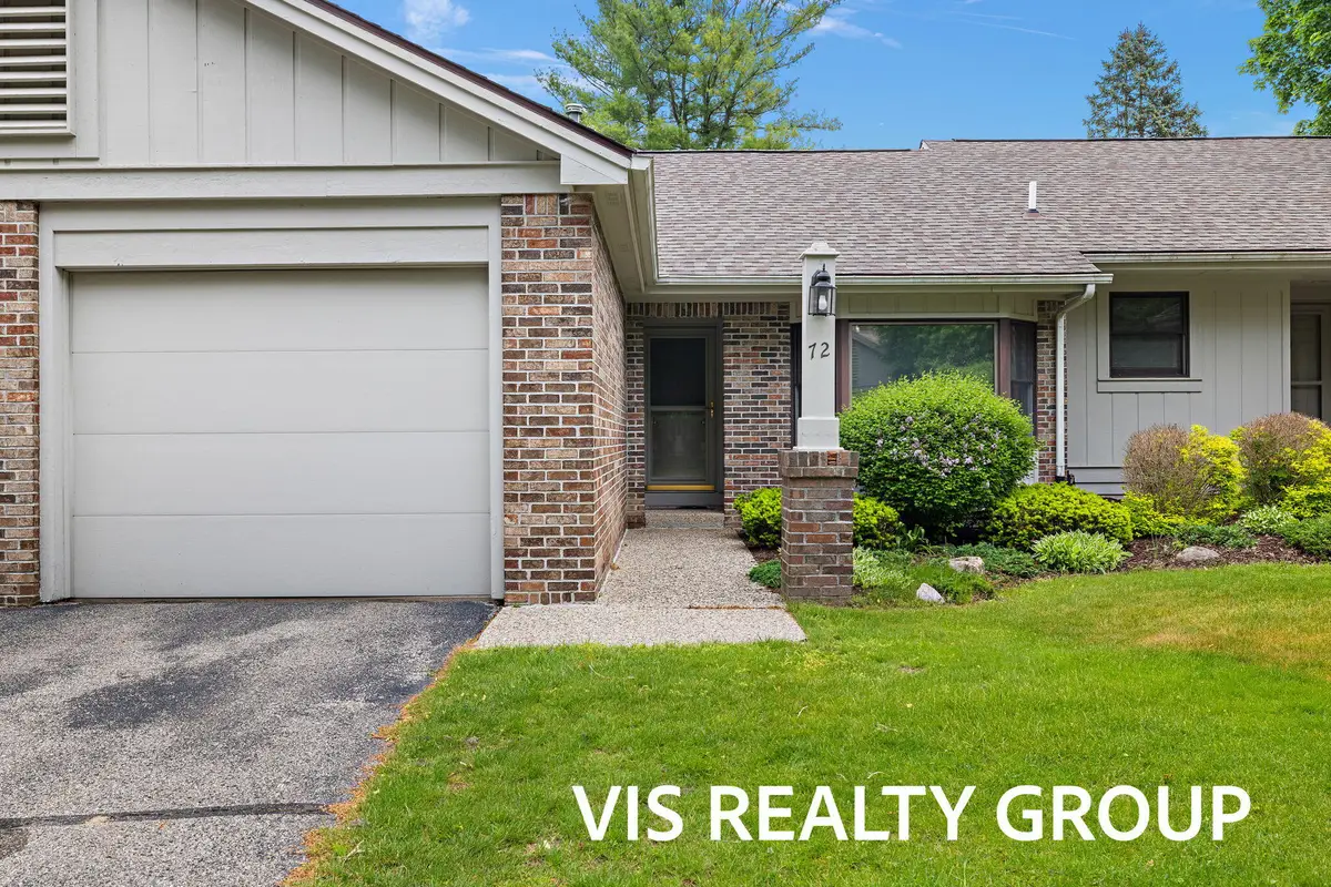 72 Skyline Circle Nw, Grand Rapids, MI 49504 - #1