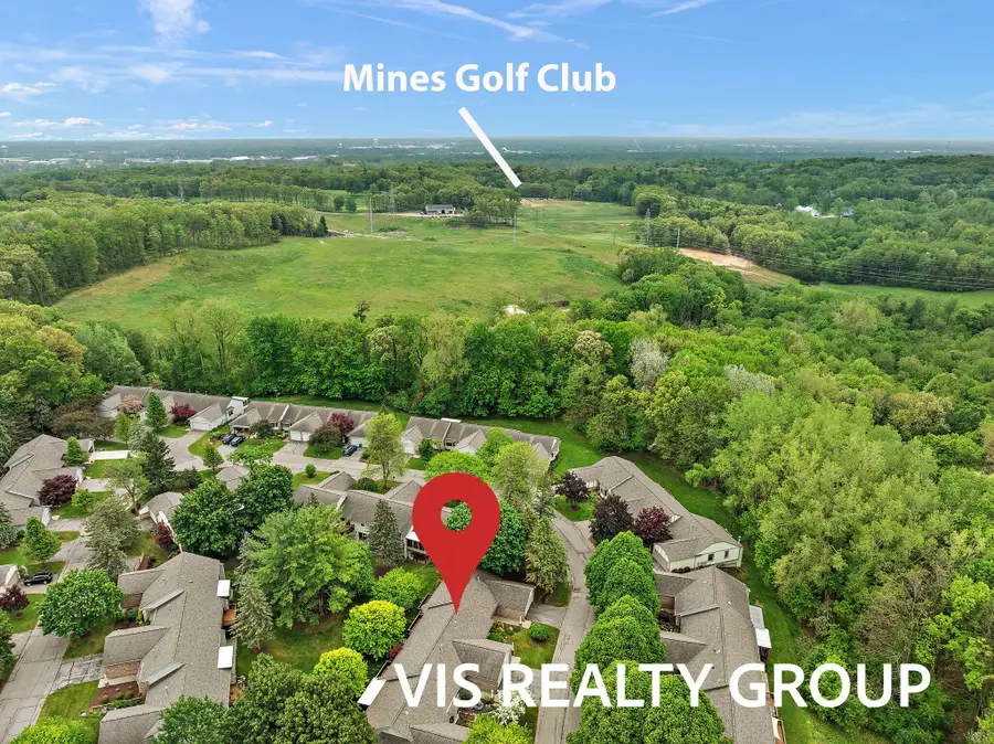 72 Skyline Circle Nw, Grand Rapids, MI 49504 - #2