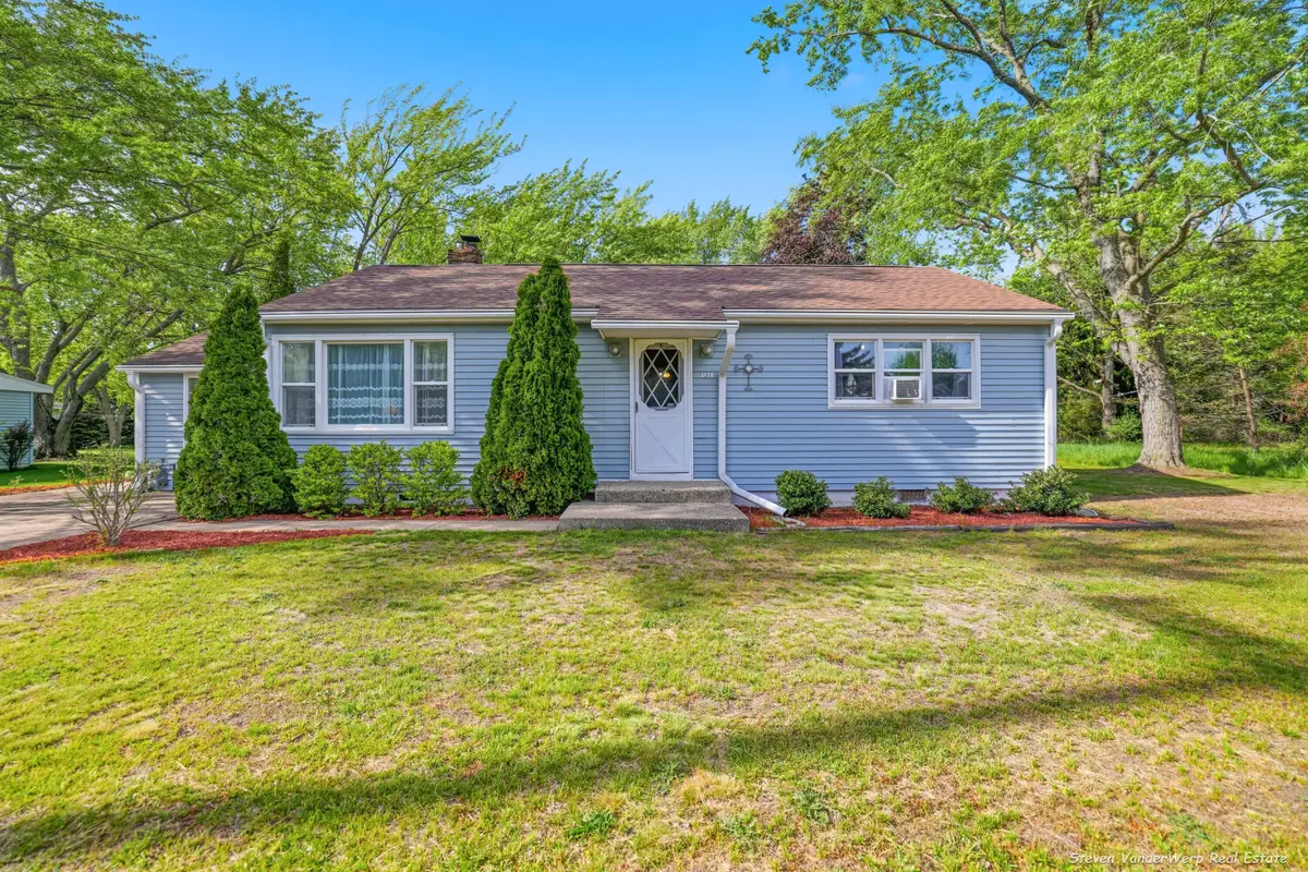 1170 E Pontaluna Road, Norton Shores, MI 49456 - #1
