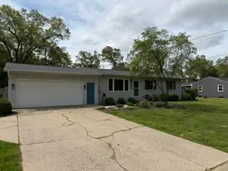 2002 Garret Drive Ne, Grand Rapids, MI 49525 - #2