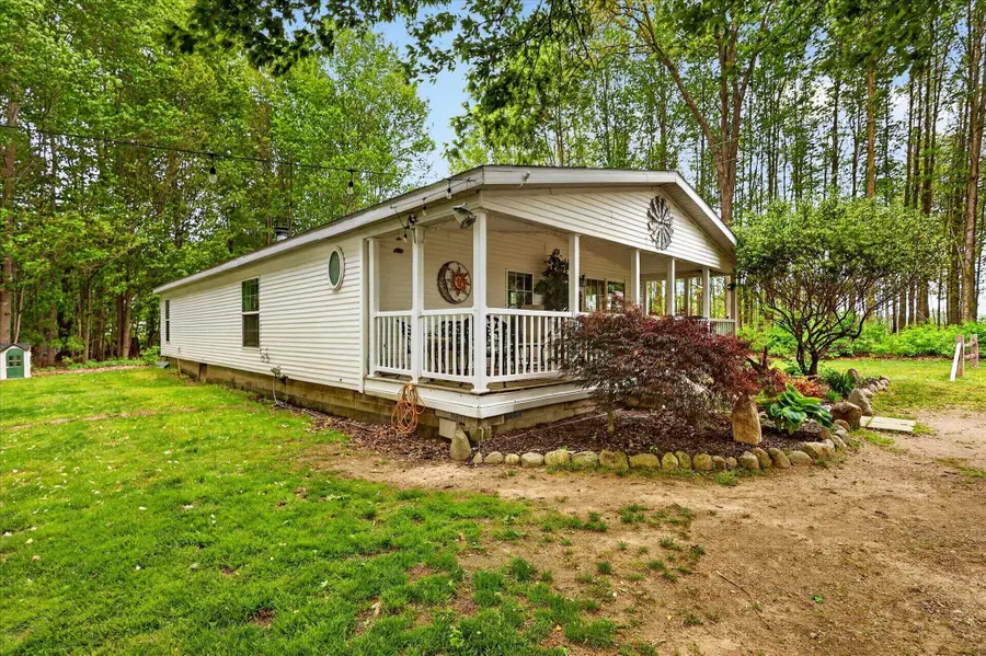 6820 Fuller Road, Greenville, MI 48838 - #2