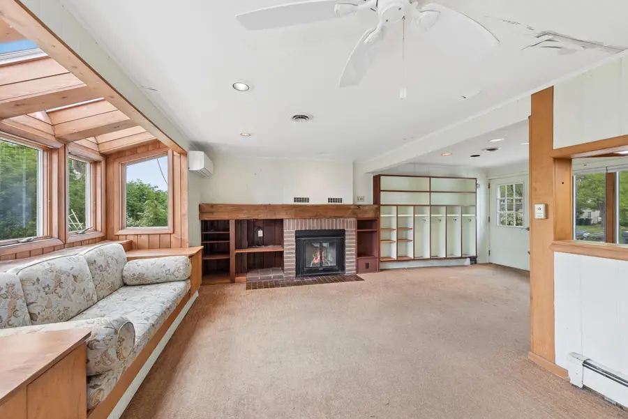 415 Ridgeway Street, Saint Joseph, MI 49085 - #3